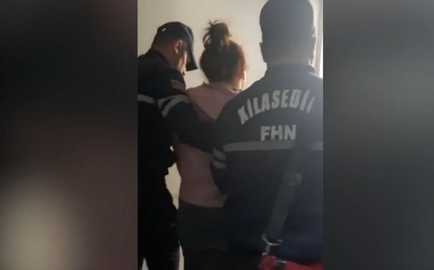 Yaşayış binasında yanğın - Xilasetmə VİDEOSU