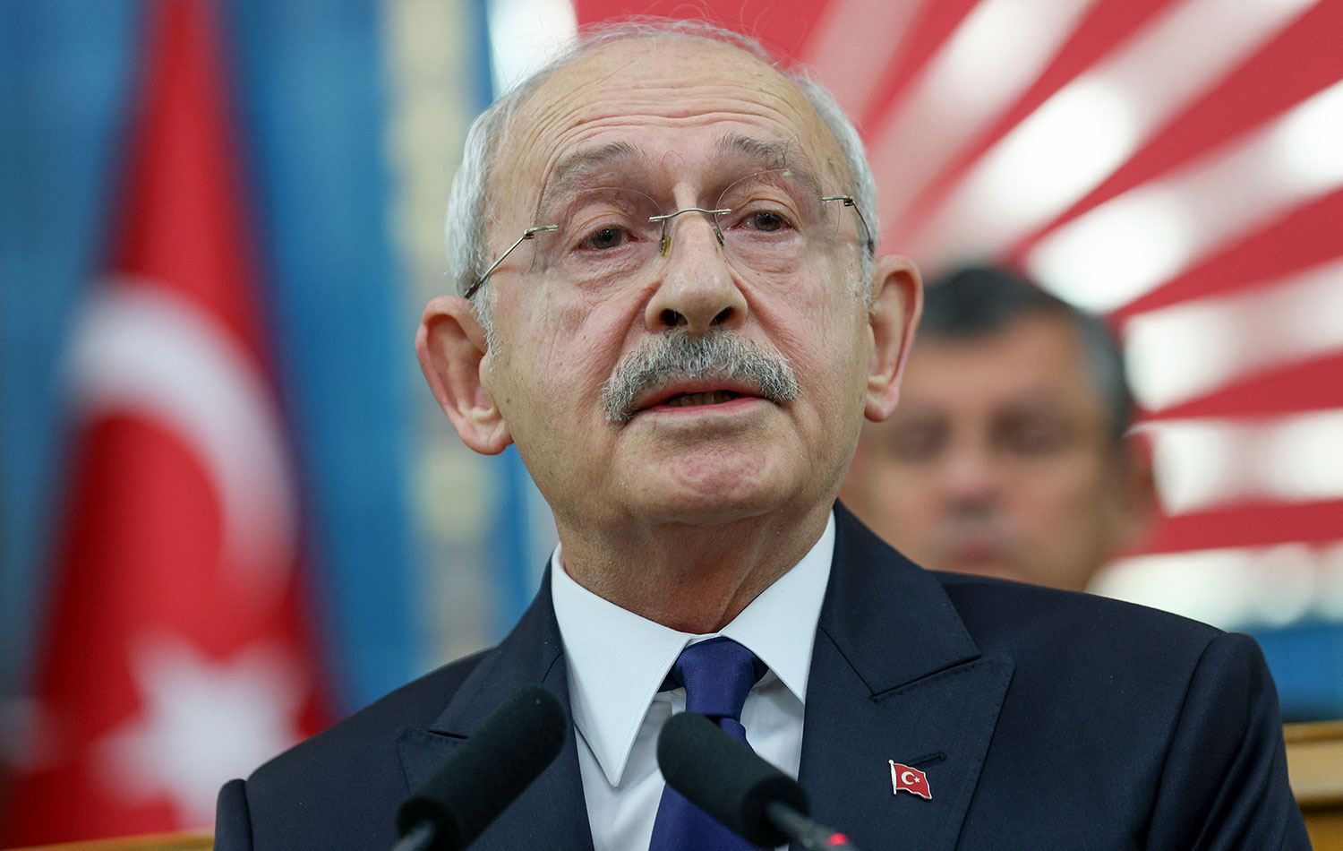 Kılıçdaroğlunun “istefa verəcəksinizmi?” sualına CAVABI