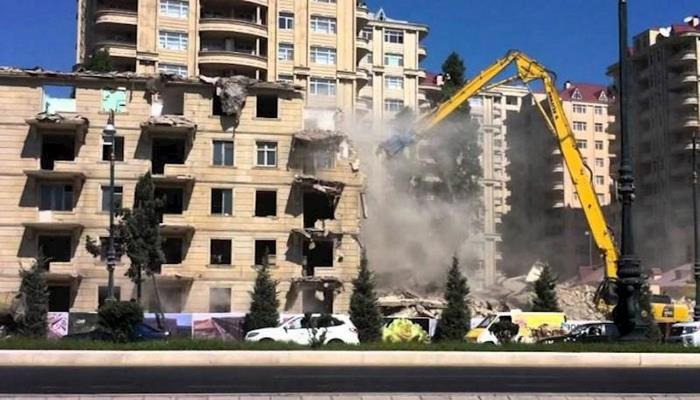 Prezident Sumqayıtdakı qəzalı binalarla bağlı göstəriş verib