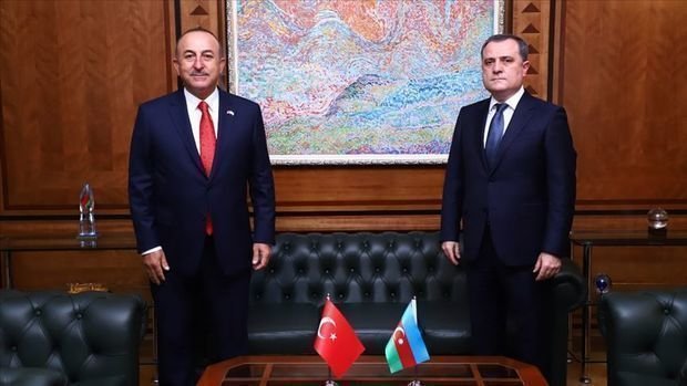 Ceyhun Bayramov Çavuşoğlu ilə danışdı