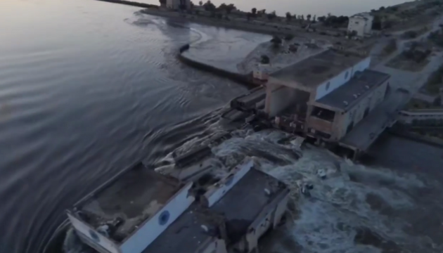 Ukraynada su anbarı partladıldı - Xerson təhlükə altındadır (VİDEO)