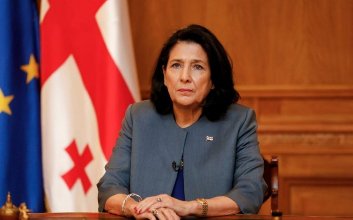Zurabişvili Nova Kaxovkaya hücumu PİSLƏDİ