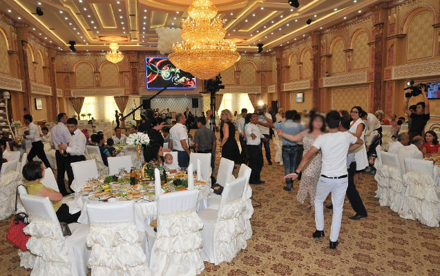 46 yaşlı kişi qohumunun toyunda ÖLDÜ