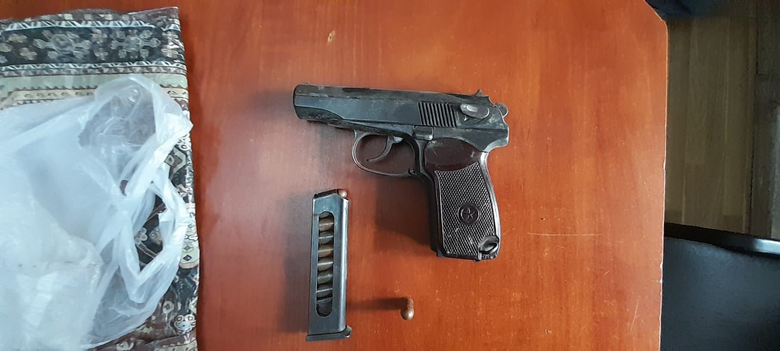 Şabranda yol kənarında silah-sursat aşkarlandı