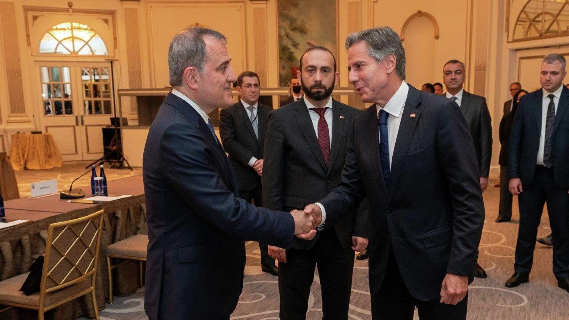 Sülhə maneə olan 3 MƏSƏLƏ - Ermənistan razılaşacaqmı...