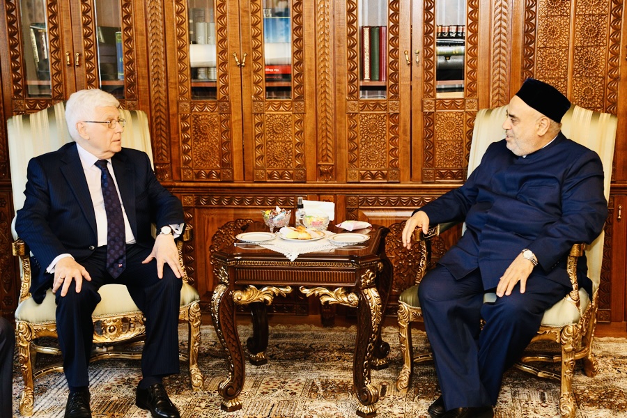 Şeyx Rusiya səfirini qəbul edib - FOTO