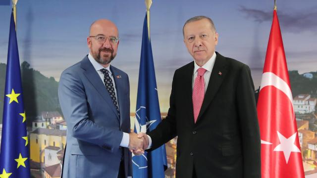 Şarl Mişel Ərdoğana zəng etdi