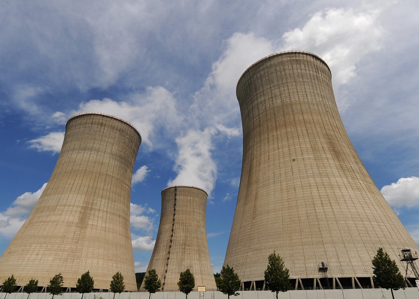 İran yeni atom elektrik stansiyalarının tikintisinə BAŞLADI