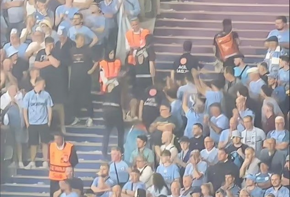 Finalı izləyən azarkeş stadionda huşunu itirdi