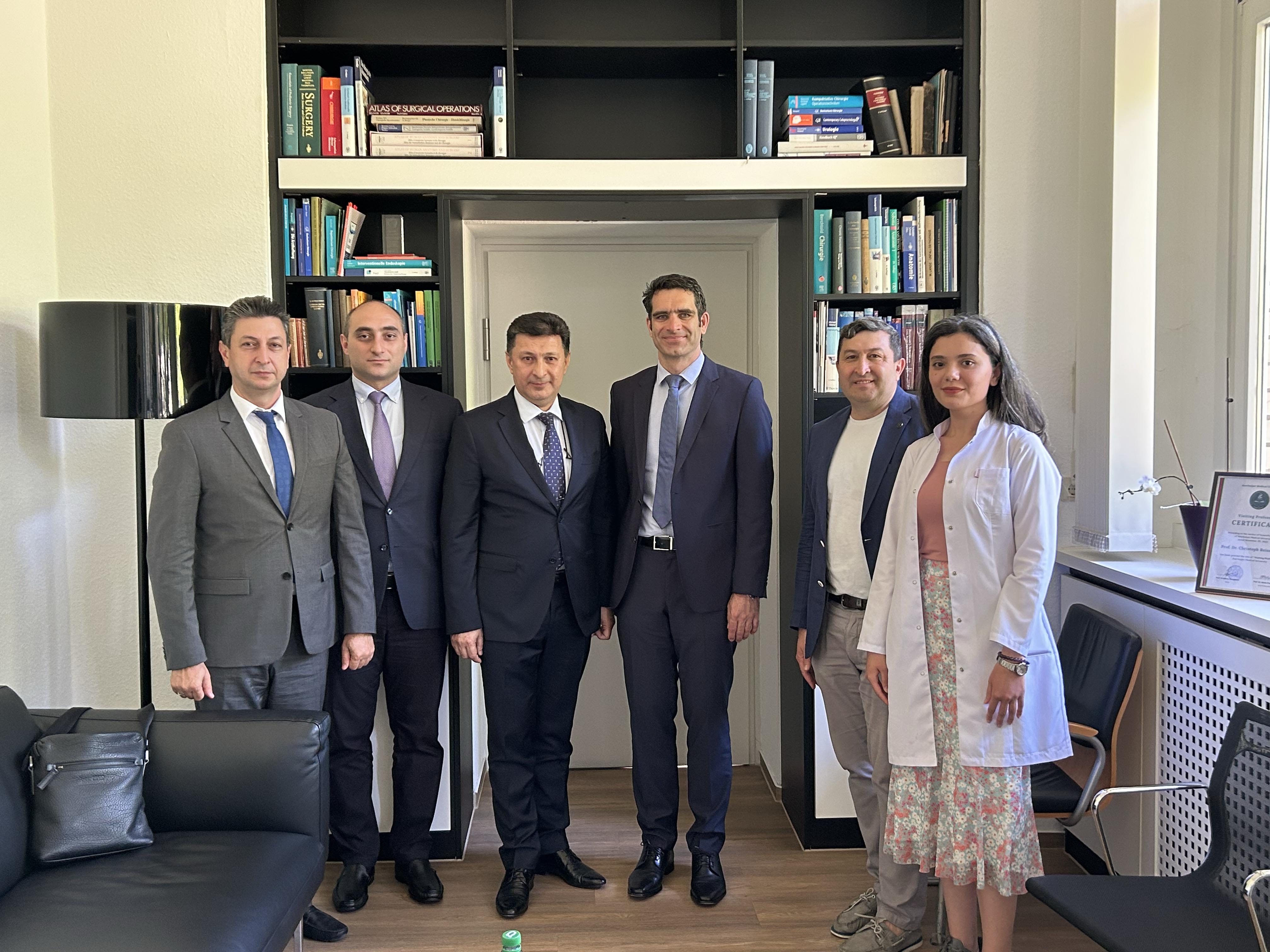 ATU-nun rektoru Almaniyaya səfər edib