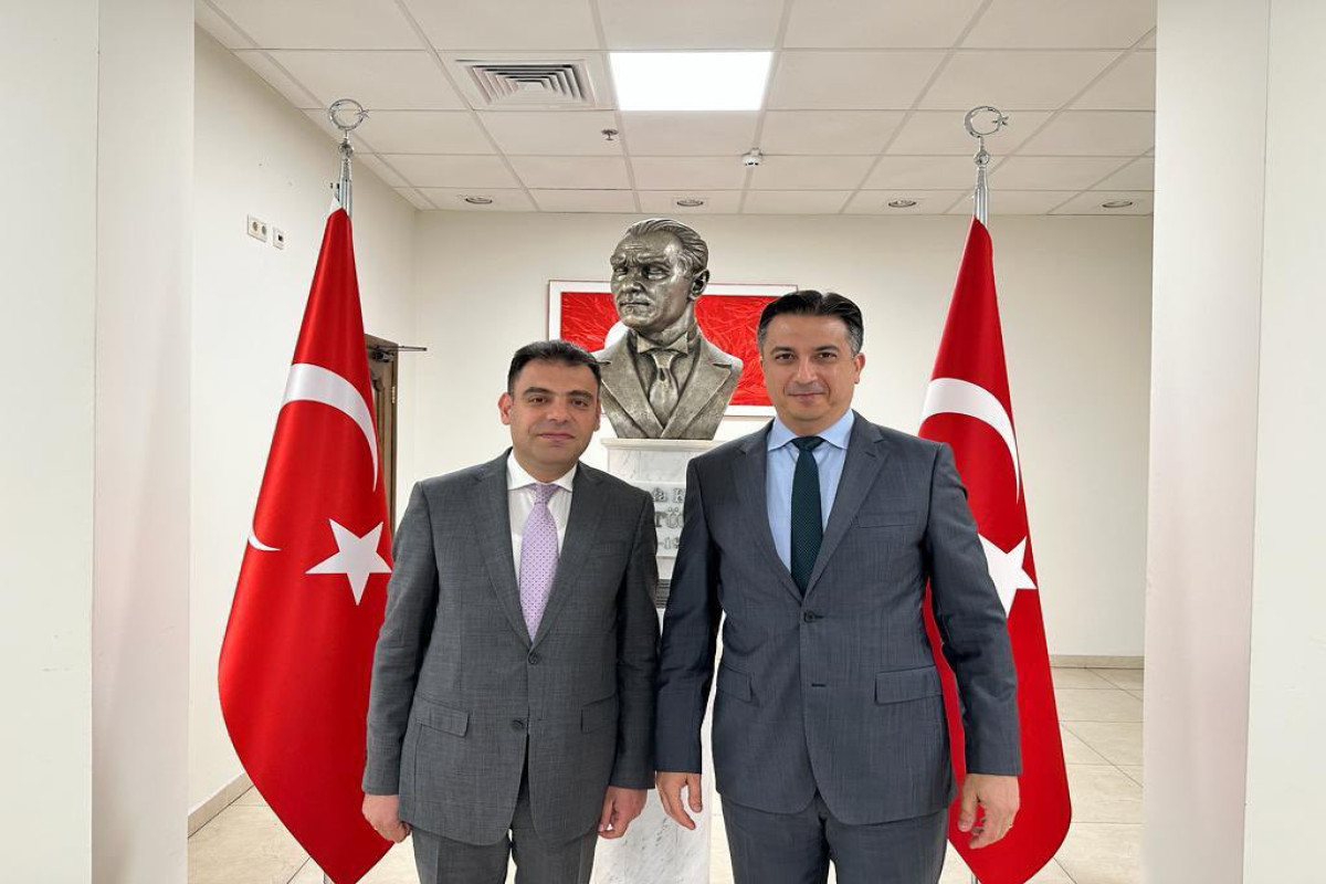 Azərbaycan və Türkiyənin Ukraynadakı səfirləri görüşdü 