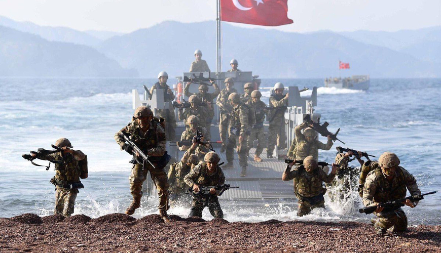 Türkiyə ilə müharibə astanasında idik - Sabiq nazir