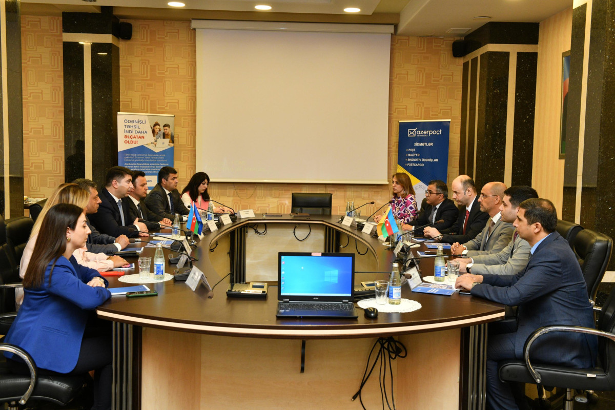 “Azərpoçt” Təhsil Tələbə Krediti Fondu ilə anlaşdı