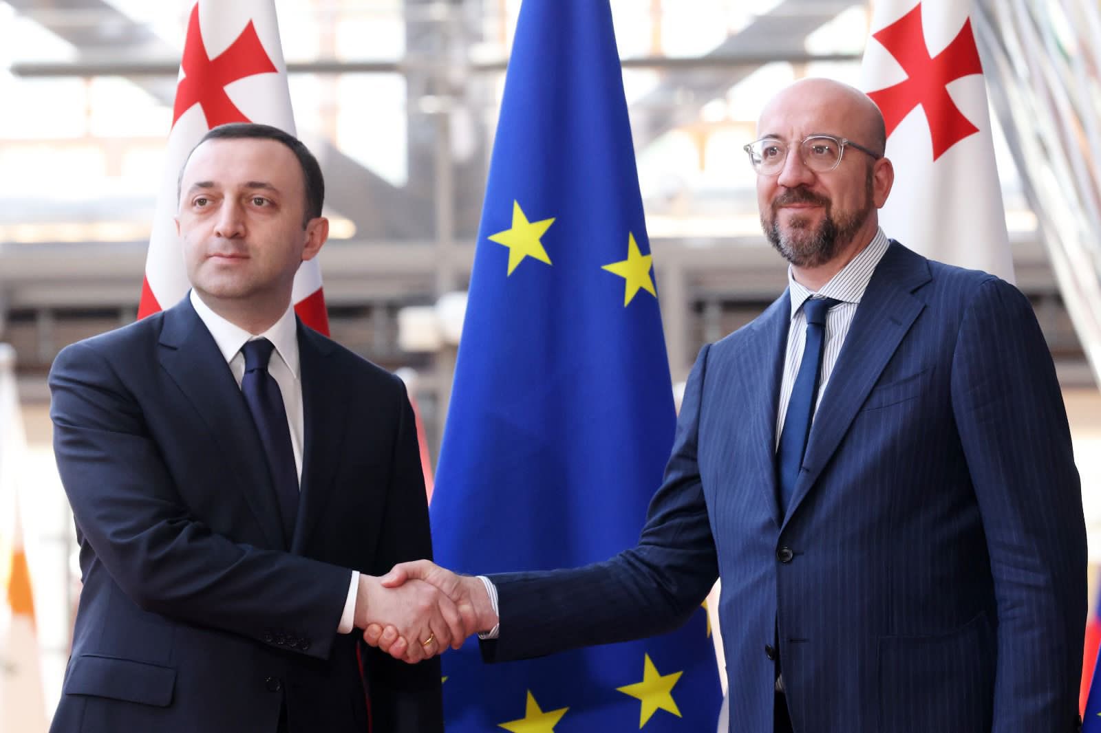 Qaribaşvili Mişellə Gürcüstanın Aİ üzvlüyünü müzakirə etdi