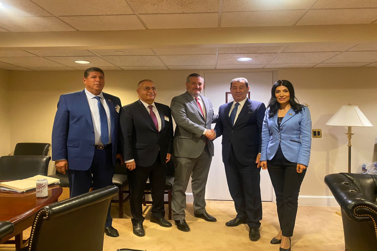 Deputatlar ABŞ-a səfər edib