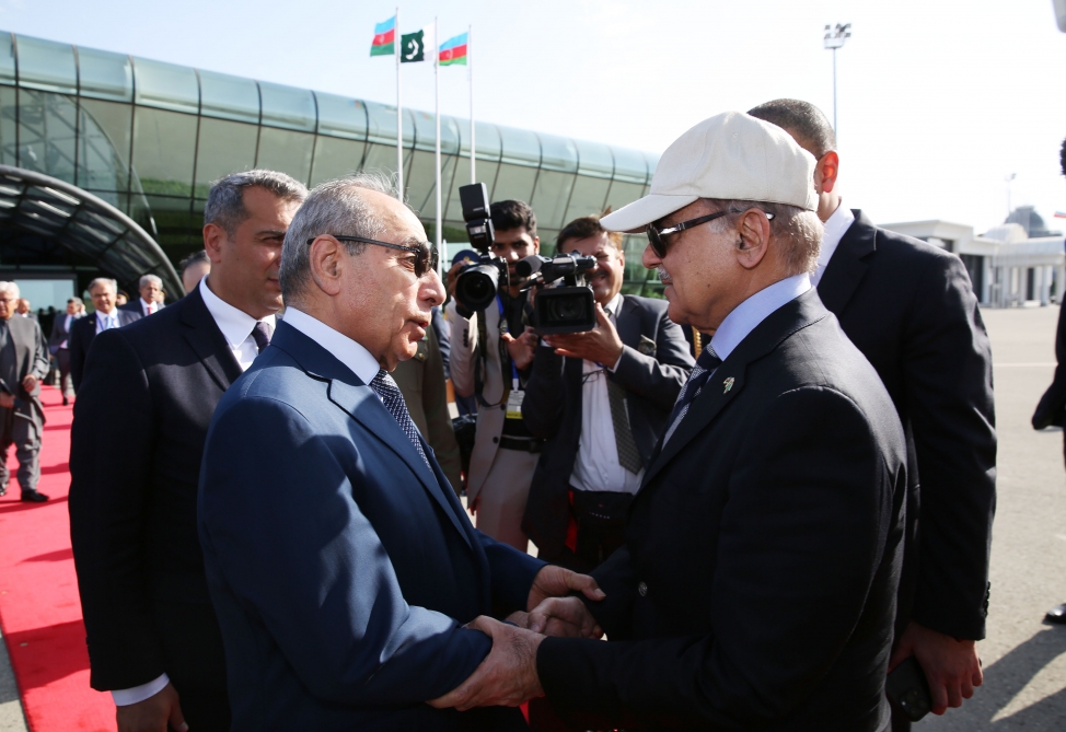 Şahbaz Şərifin Bakıya səfəri başa çatdı - FOTO