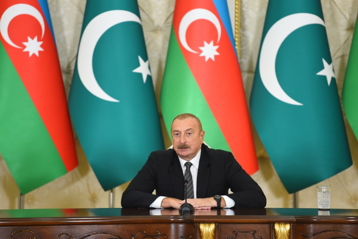 İlham Əliyev Pakistana səfərə dəvət edildi