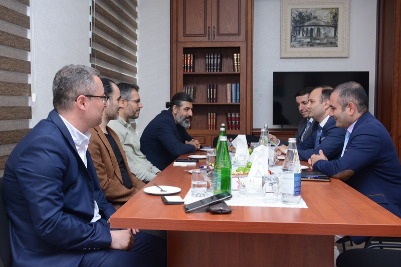 İLKE Vəqfi nümayəndələri İlahiyyat İnstitutunda - FOTOLAR