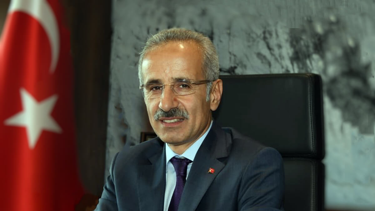 Türkiyəli nazir Zəngəzur dəhlizinin əhəmiyyətindən DANIŞDI