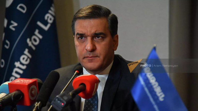 Sabiq ombudsman mer olmaq istəyir - Hərəkat yaradır