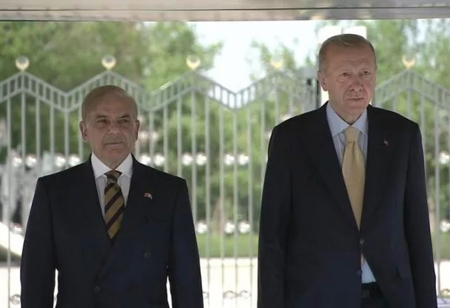 Ərdoğandan Pakistan baş nazirinə BAŞSAĞLIĞI