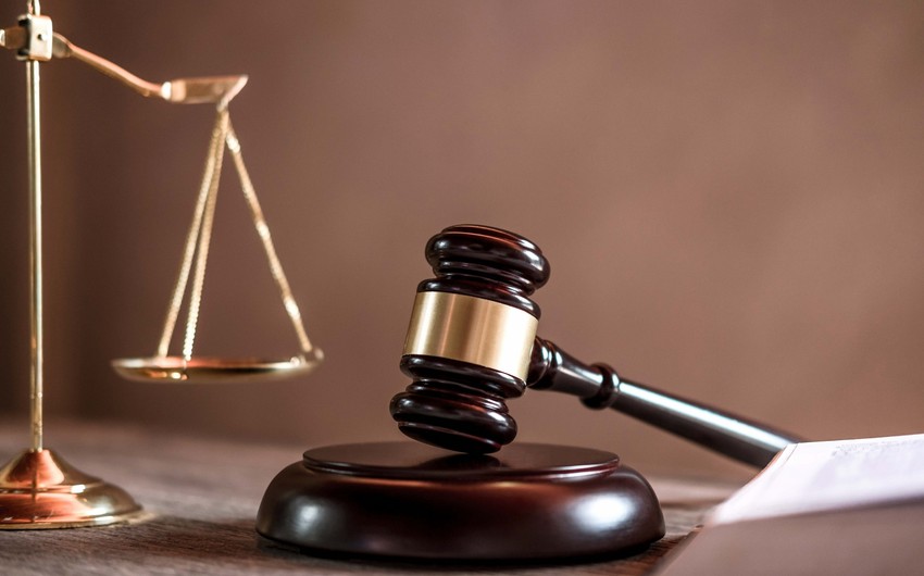 Əcnəbiyə qarşı dələduzluq edən şəxsə hökm oxundu 