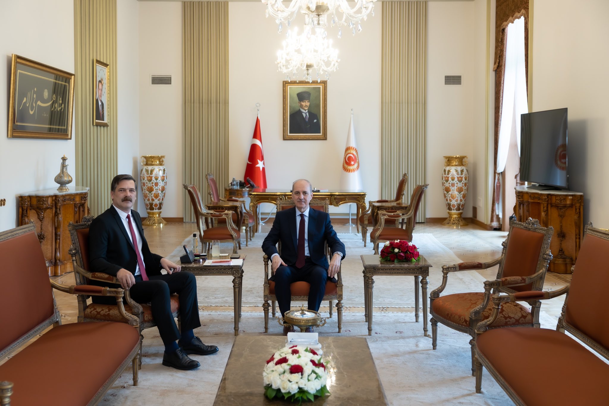 Kurtulmuş Fəhlə Partiyasının sədri ilə görüşdü