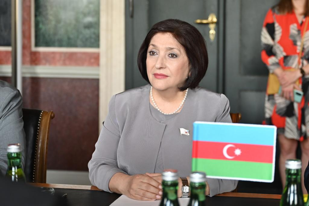 Sahibə Qafarova Avstriya Parlamentinin sədri ilə görüşüb - FOTOLAR