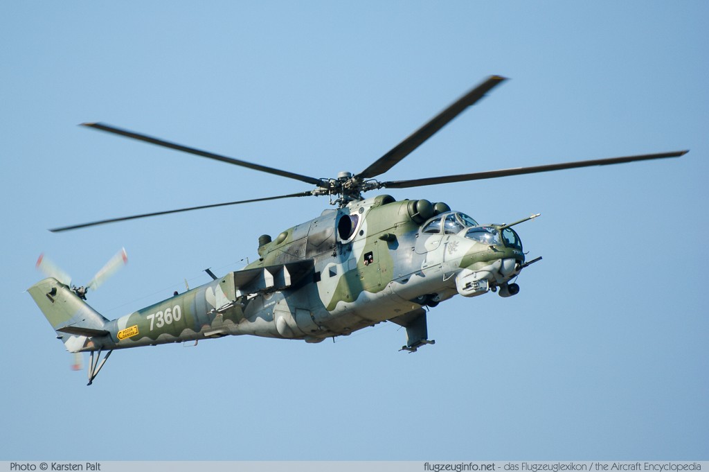 Belarusda hərbi helikopter insidenti - Ekipaj üzvləri yaralandı