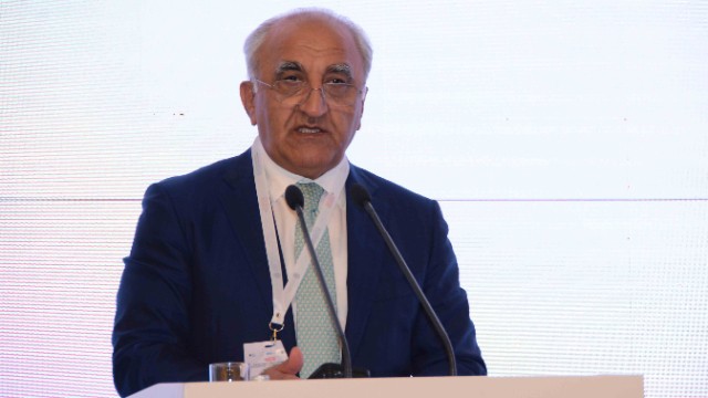 Ədalət Muradov beynəlxalq elmi konfransda çıxış etdi - FOTOLAR