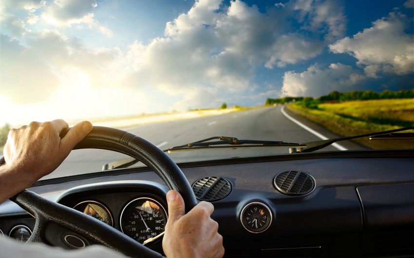 Narkotik vasitələrin təsiri altında maşın sürənlərlə bağlı yeni cəzalar təsdiqləndi