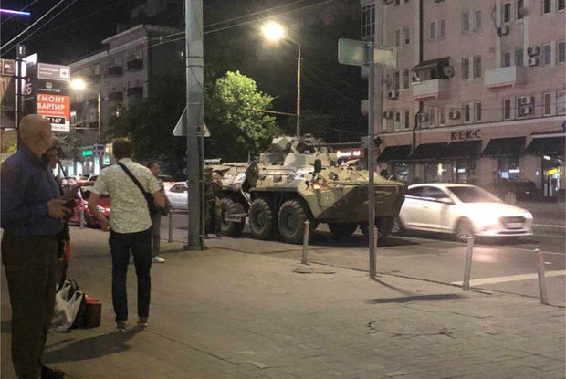 Qubernator Rostov sakinlərini evdən çıxmamağa ÇAĞIRDI