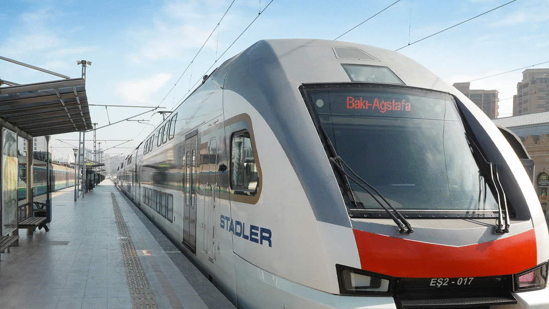 Bakı-Ağstafa qatarı Qovlar stansiyasında da dayanacaq