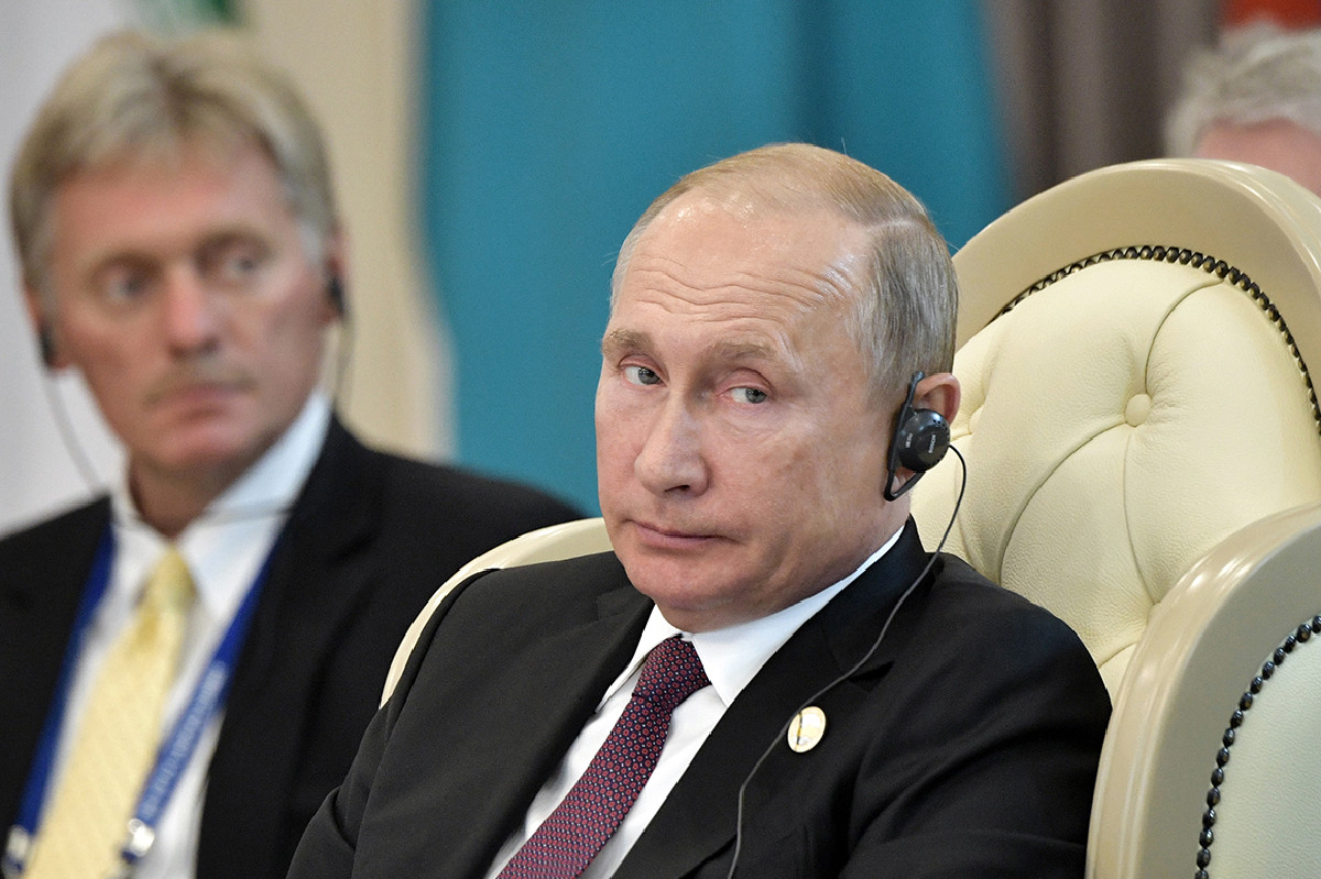 Putin Moskvanı tərk edib? - Peskovdan açıqlama