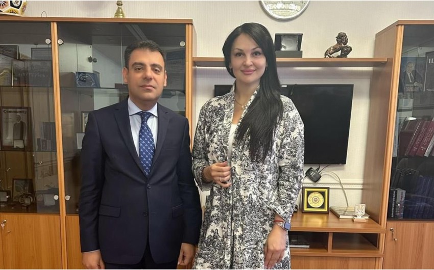 Azərbaycan səfiri ukraynalı deputatla müzakirələr apardı