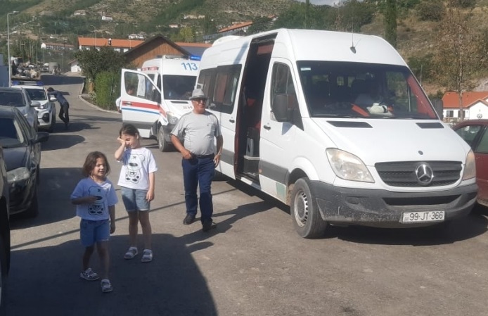 Bu gün köçürülən ailələr artıq Laçındadır