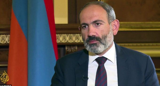 Müdafiə xətti yarılanda Xankəndidə idim - Paşinyan