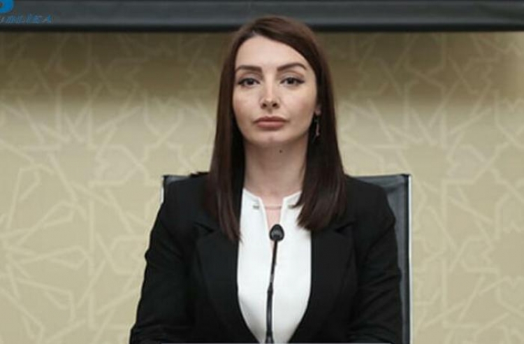 Leyla Abdullayeva AzTV əməkdaşlarına hücumu PİSLƏDİ