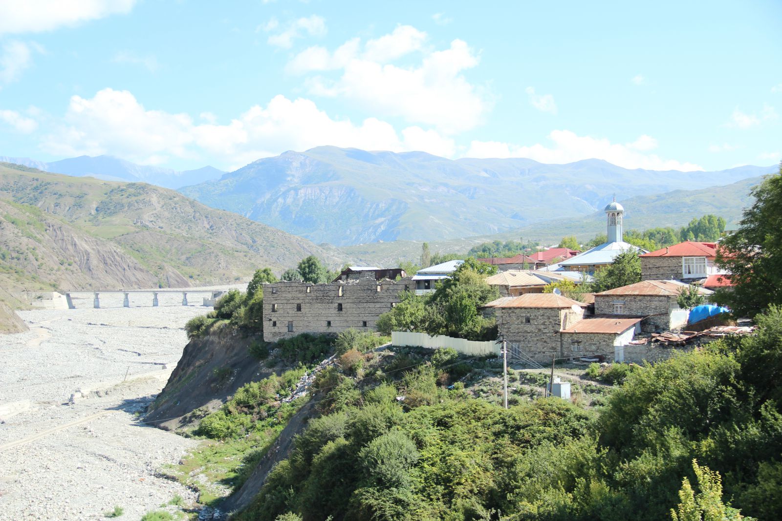Lahıc qəsəbəsi ilə İsmayıllının əlaqəsi kəsilib