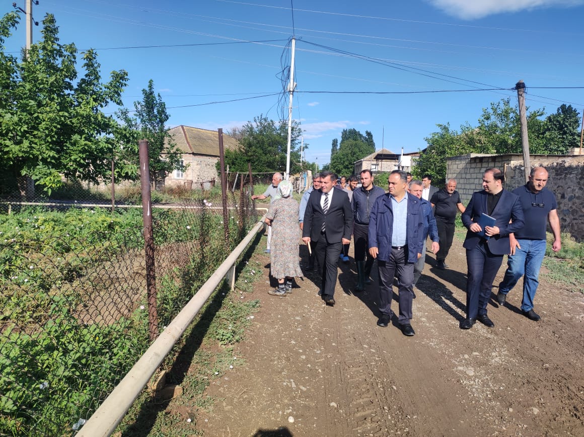 İcra başçısı selin fəsad törətdiyi Azad kəndində - FOTOLAR