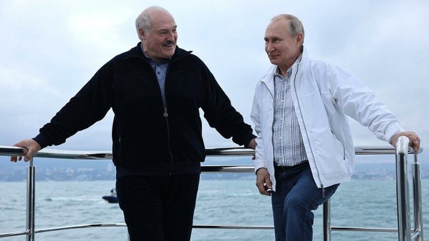 Putin Lukaşenkoya teleqram vurdu - TƏBRİK