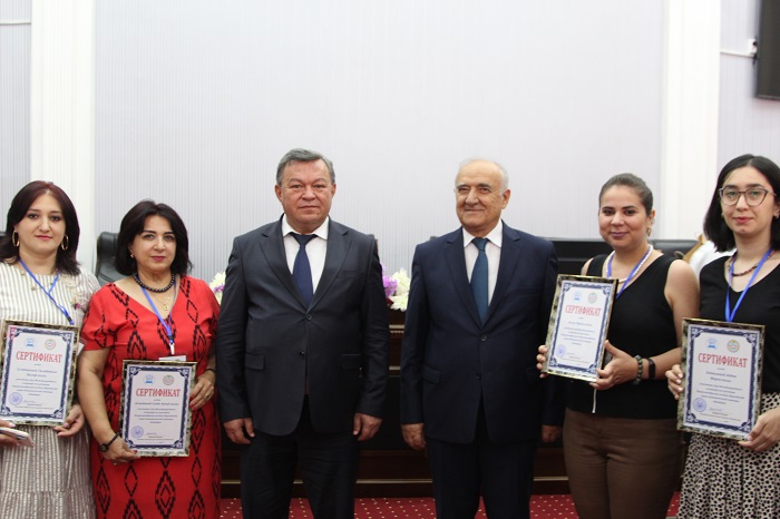GDU-nun əməkdaşları Tacikistanda beynəlxalq elmi seminarda