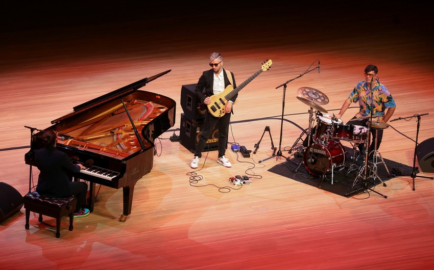 Kubalı cazmen Heydər Əliyev Mərkəzində konsert verdi - FOTO