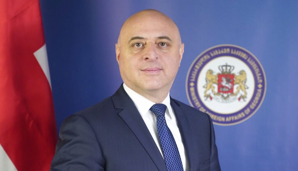 Gürcüstanın Ukraynadakı səfiri Kiyevi tərk etdi