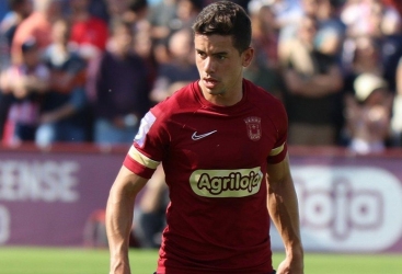Braziliyalı futbolçu Azərbaycan klubunda oynaya bilər 
