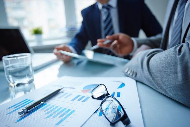 Sahibkarlıq sahəsində yoxlamalarla bağlı qanun TƏSDİQLƏNDİ