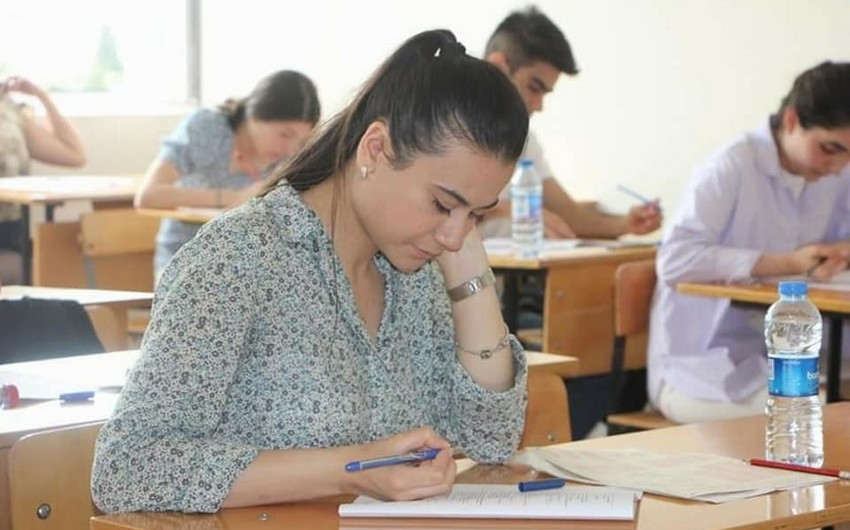 Bu gün 18 mindən çox abituriyent imtahan verir