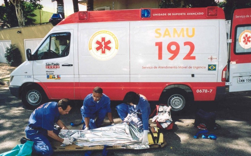 Braziliyada çoxmənzilli bina çökdü - 8 ölü