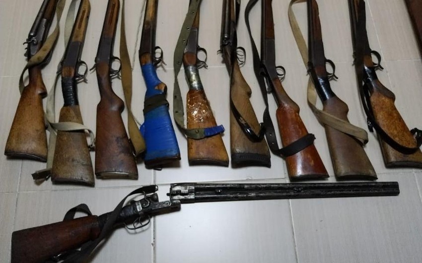 Qəbələ sakinlərindən 10 ov tüfəngi götürüldü