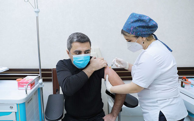 Son sutkada 106 nəfərə vaksin vurulub